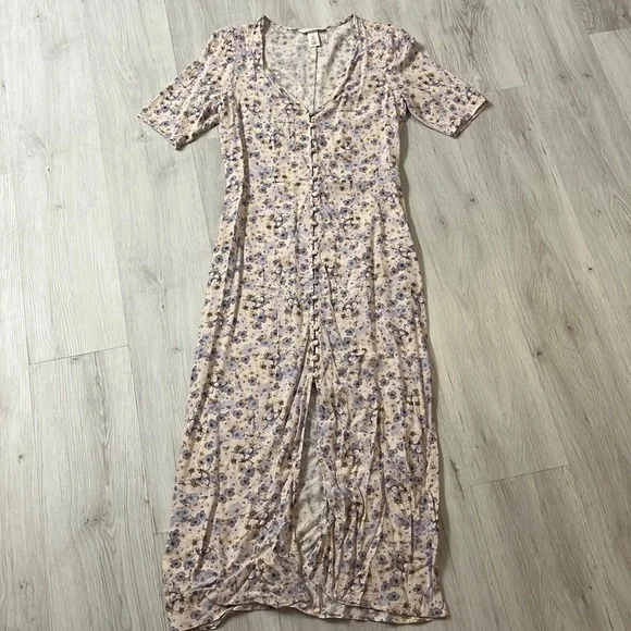 H&M Button Front Dress - Picture 2 of 5